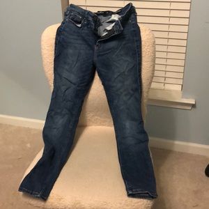 Hollister high-rise super skinny